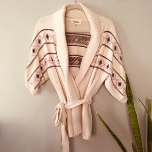 Boutique Forever21 cream belted short sleeve cardigan Aztec print